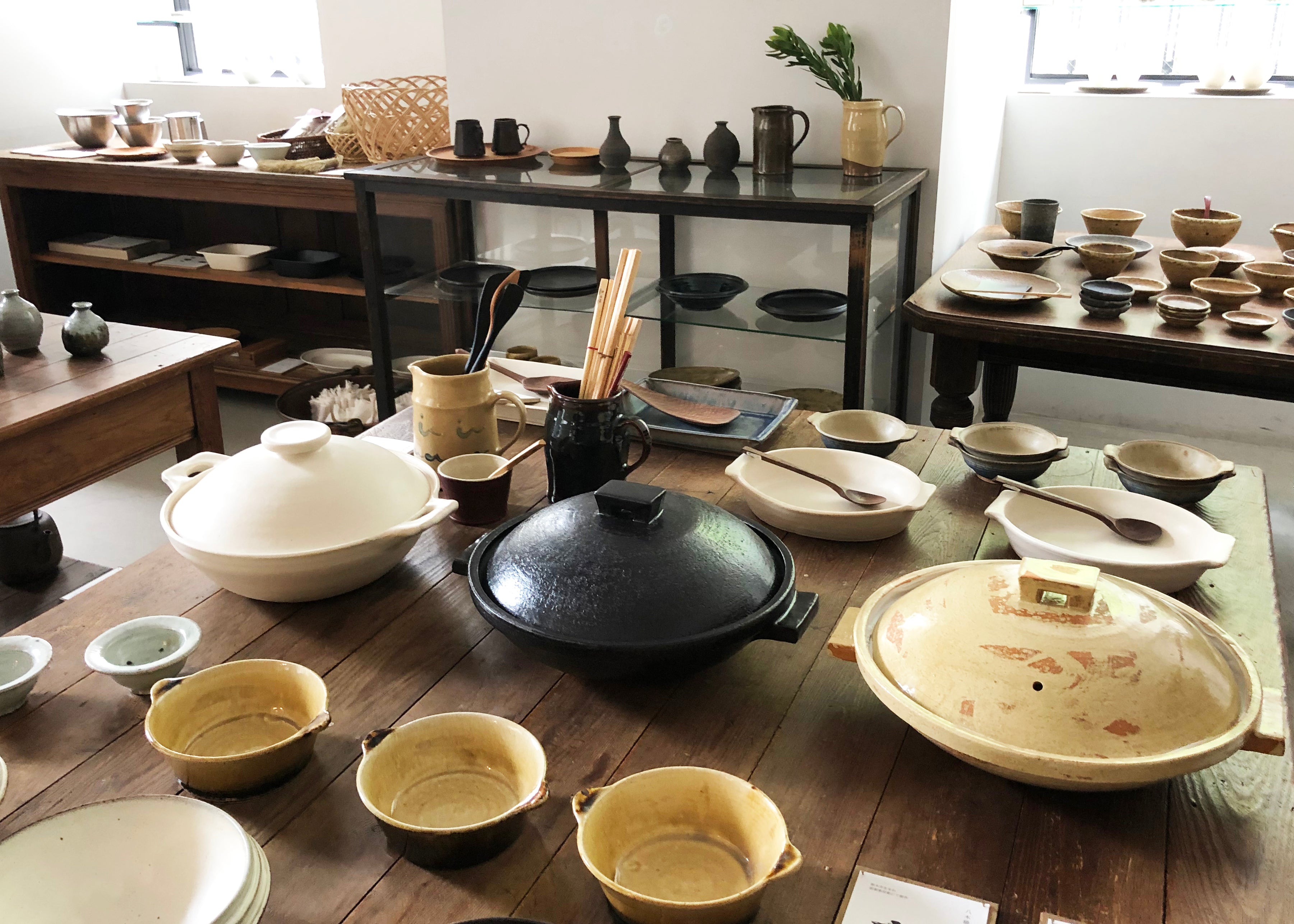 土鍋、耐熱の器、取鉢など -10/18(金)まで常設の作品をご紹介します-